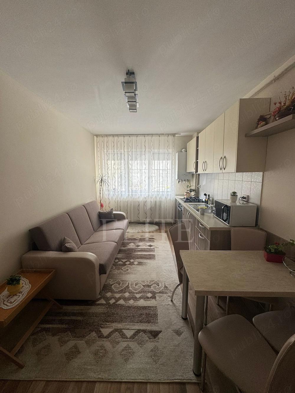 Apartament 3 camere în zona STRAZII EDGAR QUINET-1230114