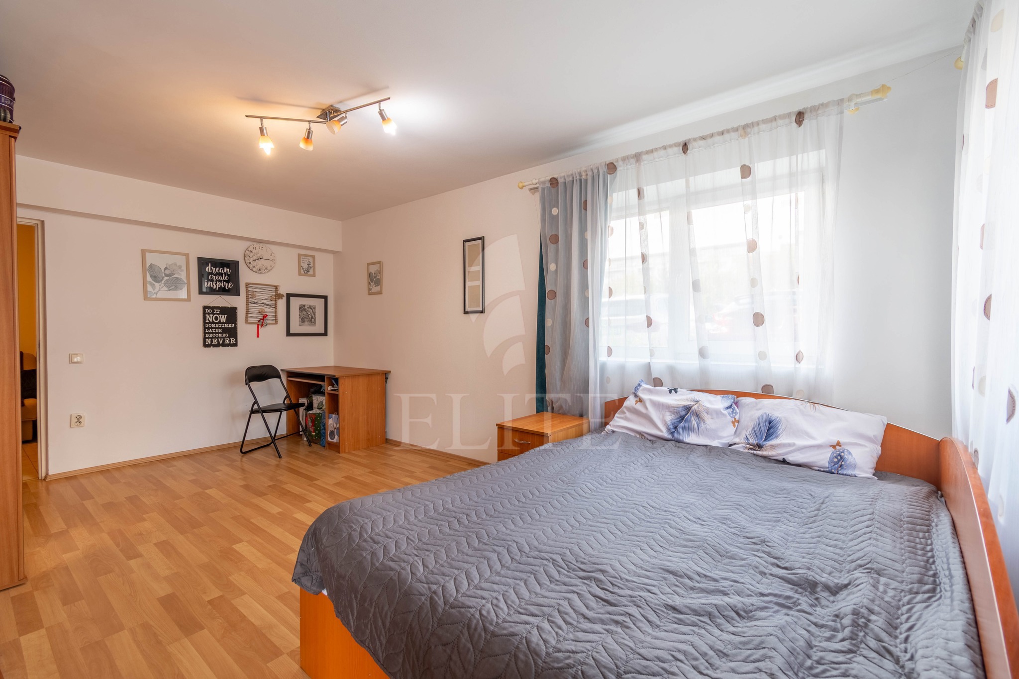 Apartament o camera în zona STRAZII CALEA TURZII-1230302