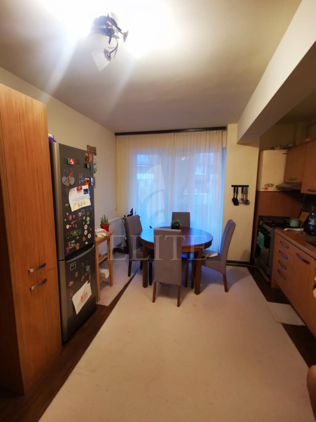 Apartament 2 camere în zona  Edgar Quinet-1231176