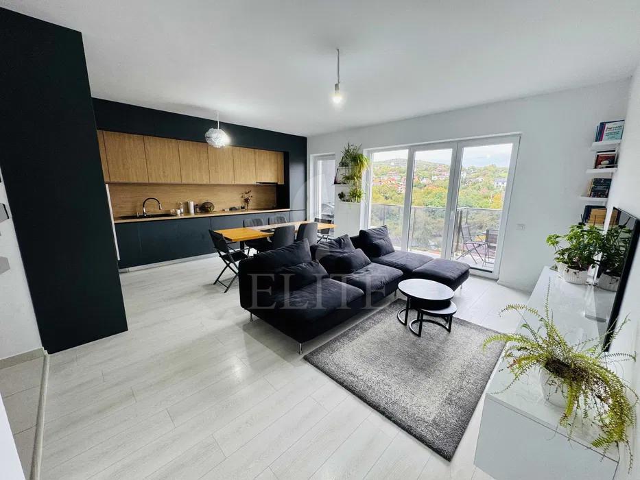 Apartament 4 camere în zona COMPLEX IRIS-1231185