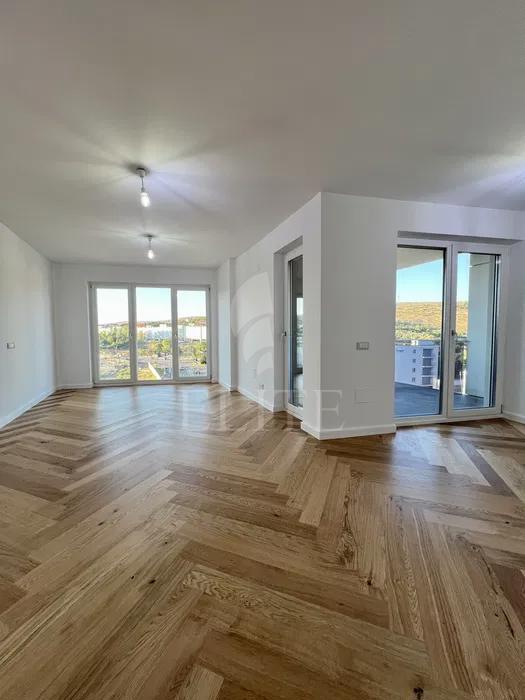Apartament 3 camere în zona STRAZII FABRICII-1231941