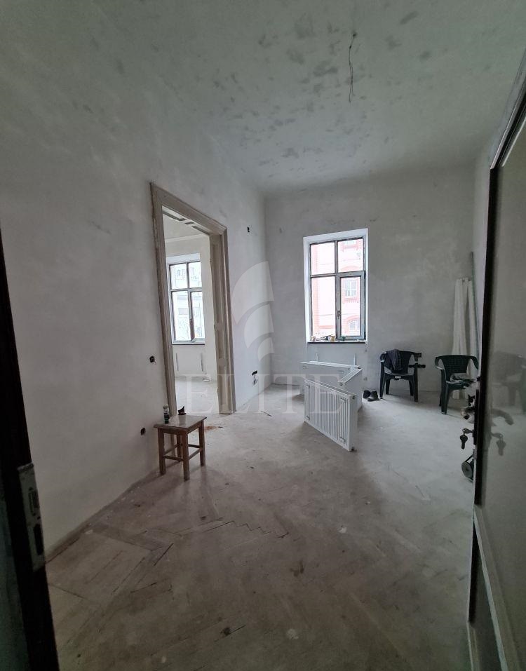 Apartament 2 camere în zona ULTRACENTRALA-1232171