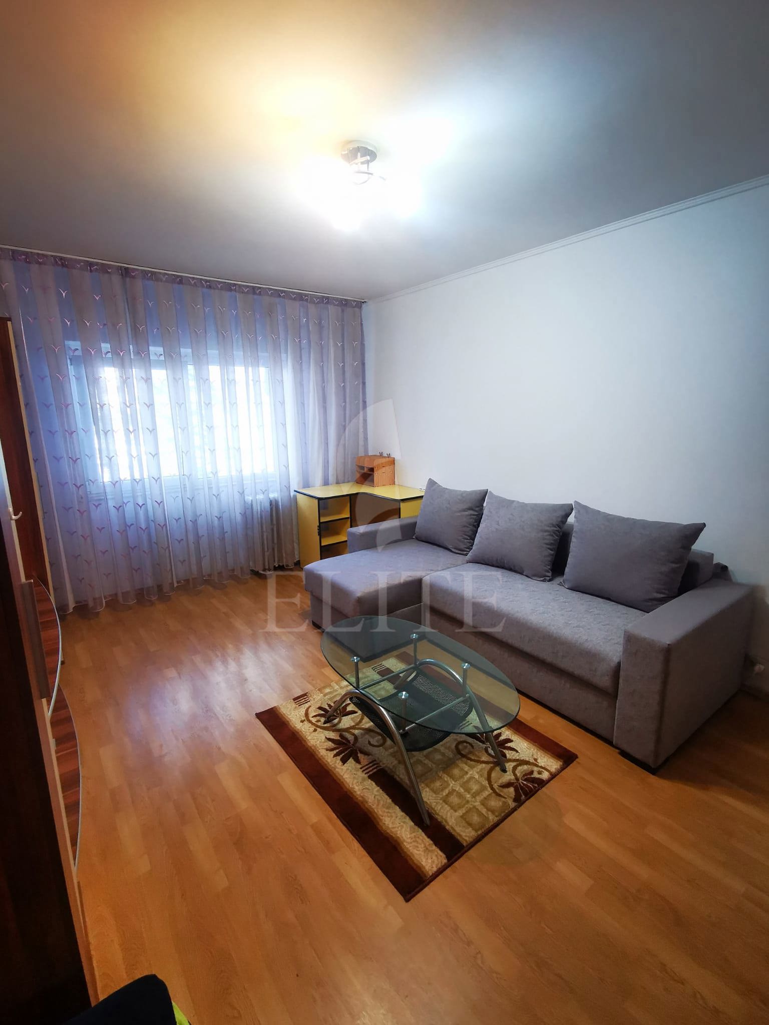 Apartament o camera în zona CALEA FLORESTI-1232579
