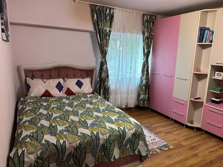 Apartament o camera în zona PIATA CIPARIU-1232659