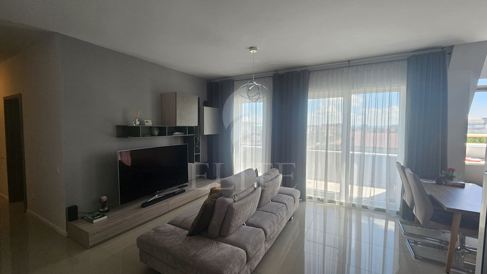 Apartament 3 camere în zona IULIUS MALL-1233000