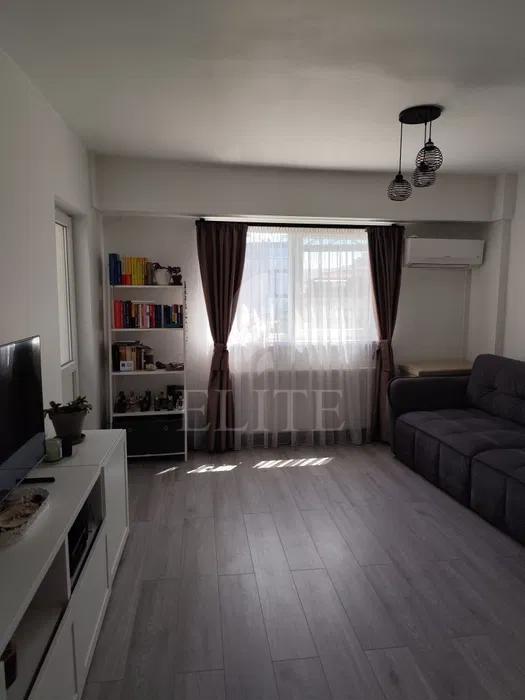Apartament o camera în zona SEMICENTRALA-1233225