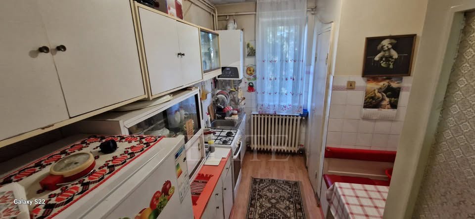 Apartament 4 camere în zona STRAZII LIVIU REBREANU-1234277