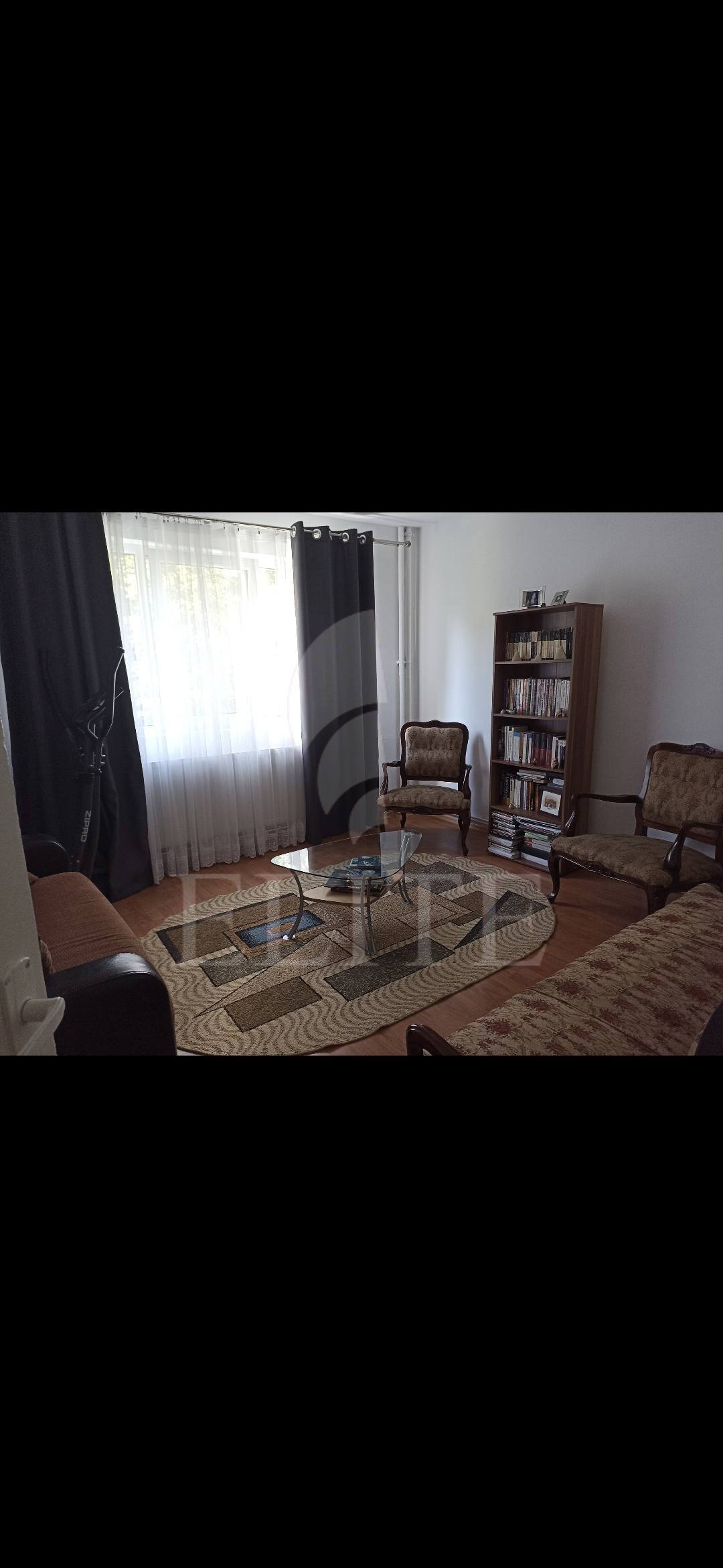 Apartament 4 camere în zona STREZII MEHEDINTI-1236320