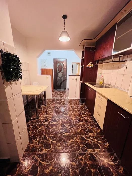 Apartament 2 camere în zona STRAZII LUNII-1237691