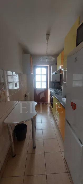 Apartament 3 camere în zona STRAZII MEHEDINTI-1237749
