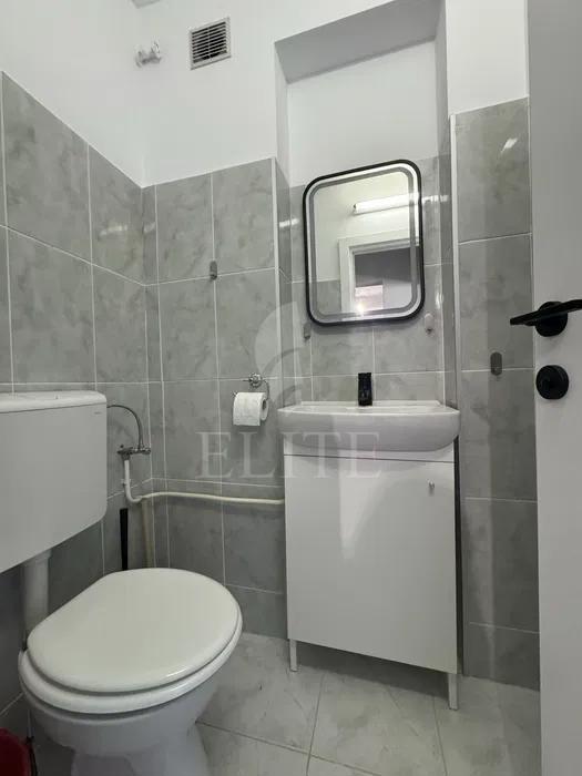 Apartament 4 camere în zona STRAZII PEANA-1238384