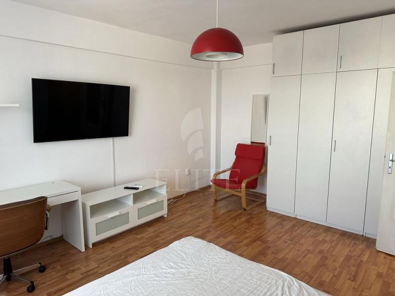 Apartament o camera în zona INTRA LACURI-1239353