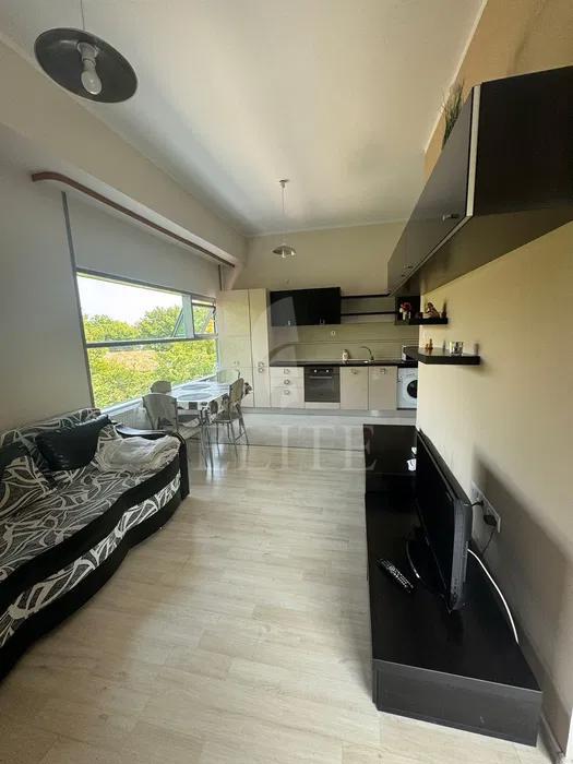 Apartament 2 camere în zona CLUJANA-1242273