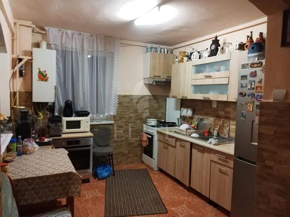 Apartament 3 camere în zona HERMES-1243326