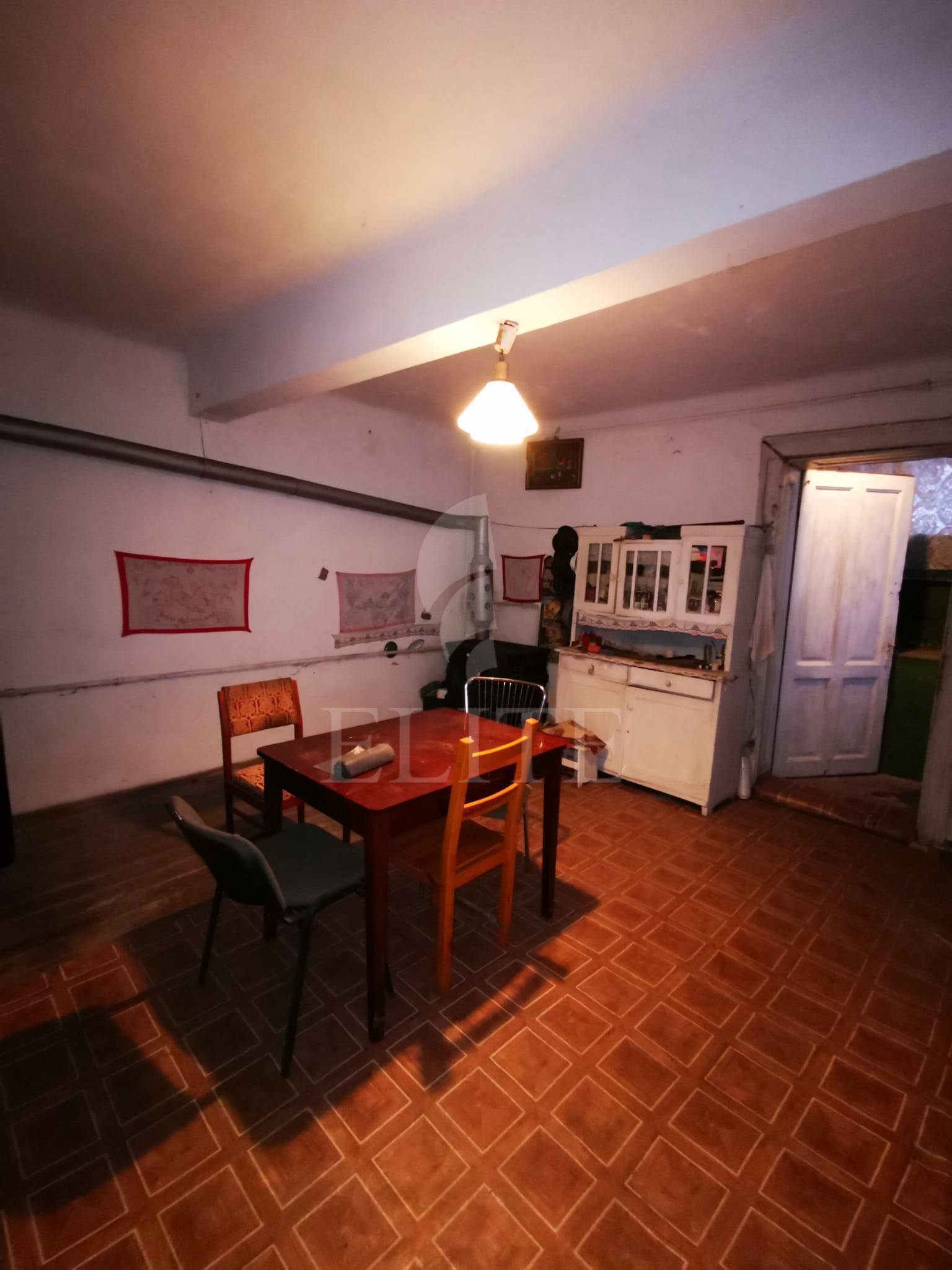 Apartament o camera în zona FLACARA-1245190