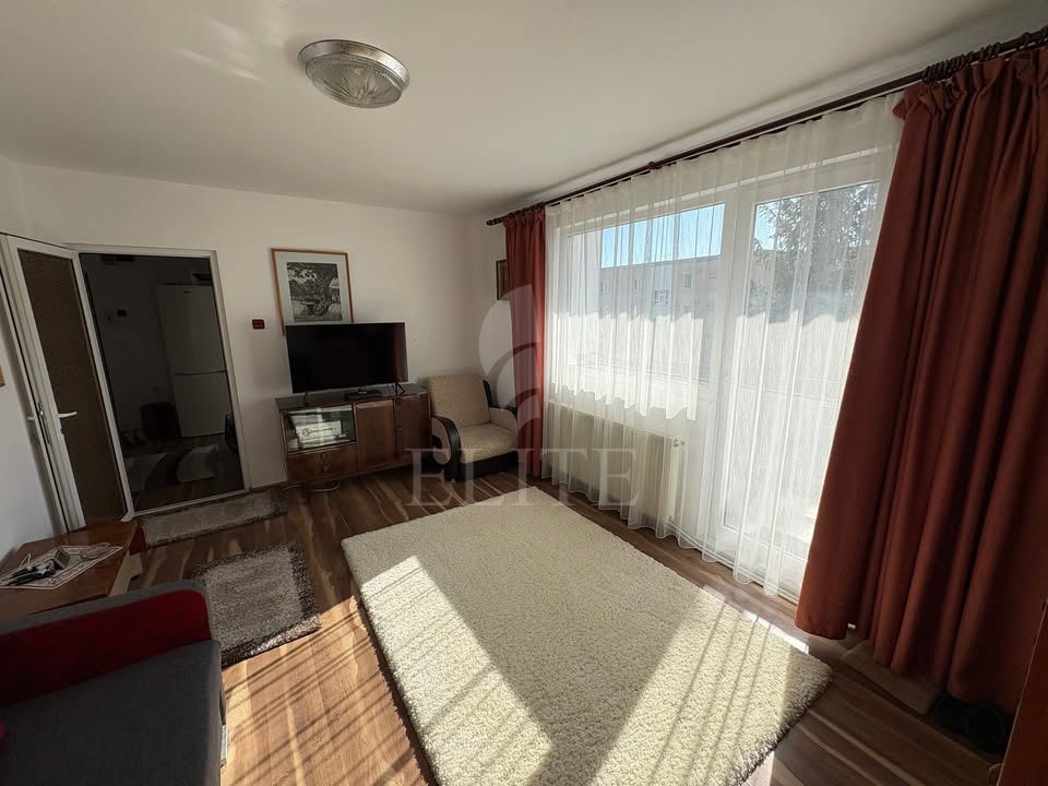 Apartament 3 camere în zona SIRENA-1246520