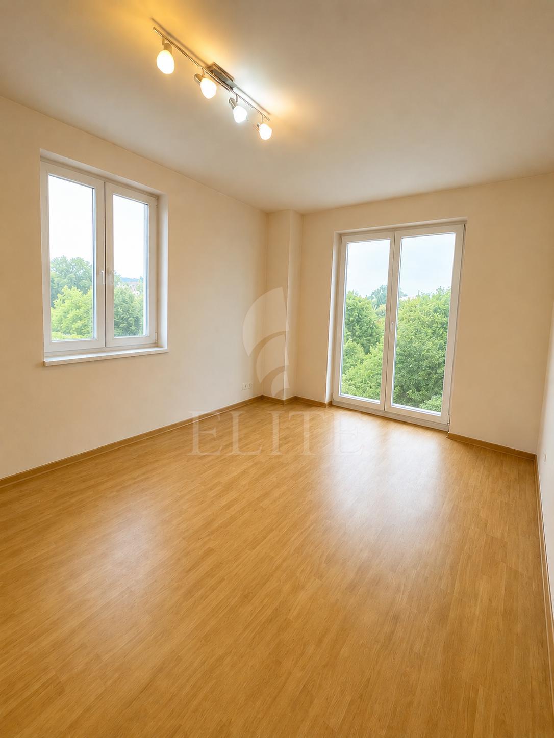 Apartament 2 camere în zona str.Romul Ladea-1247106