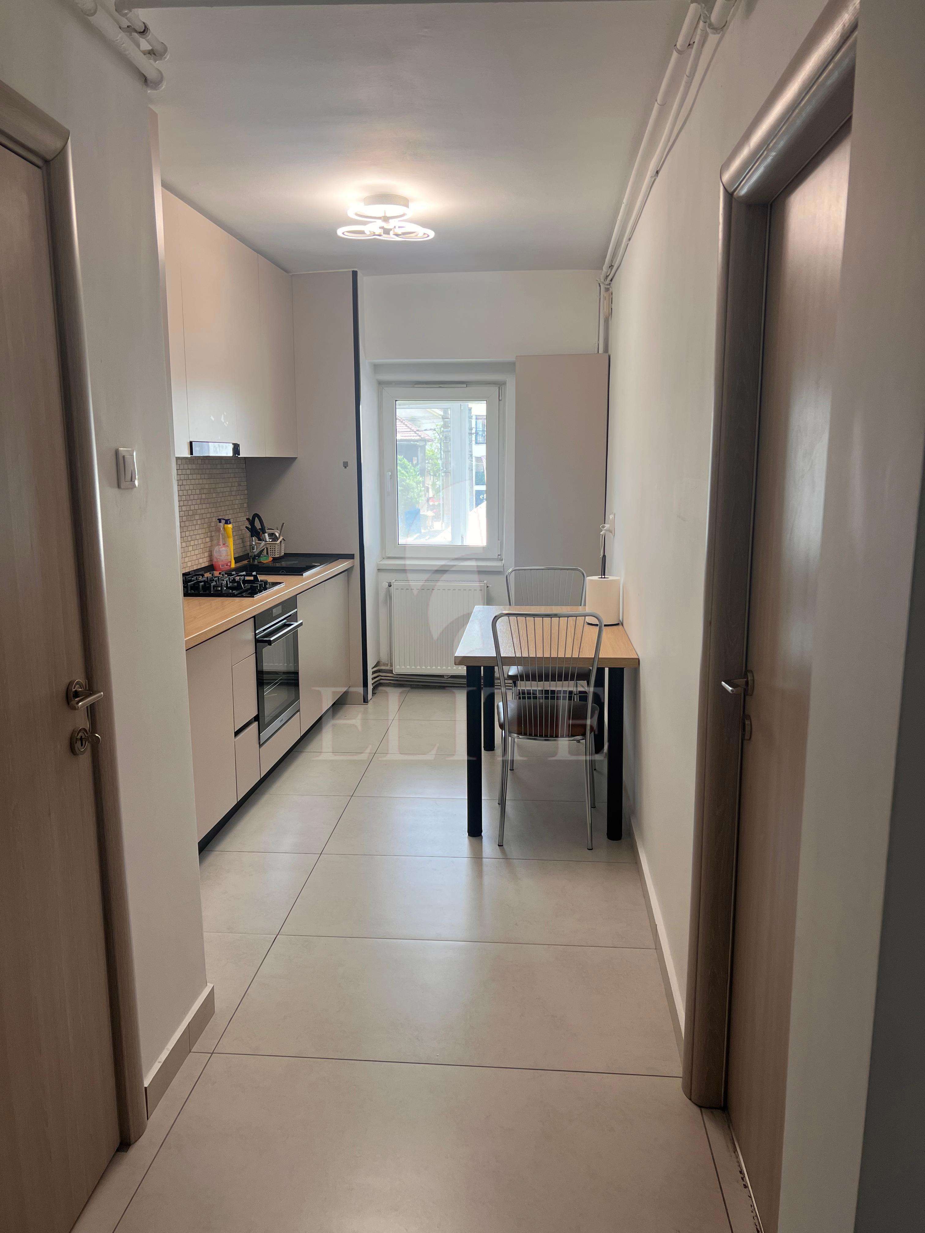 Apartament 2 camere în zona AUREL VLAICU-1250488