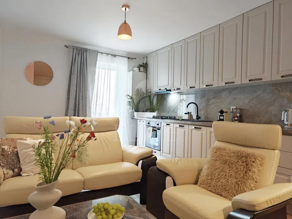 Apartament 2 camere în zona DAMBUL ROTUND-1252158