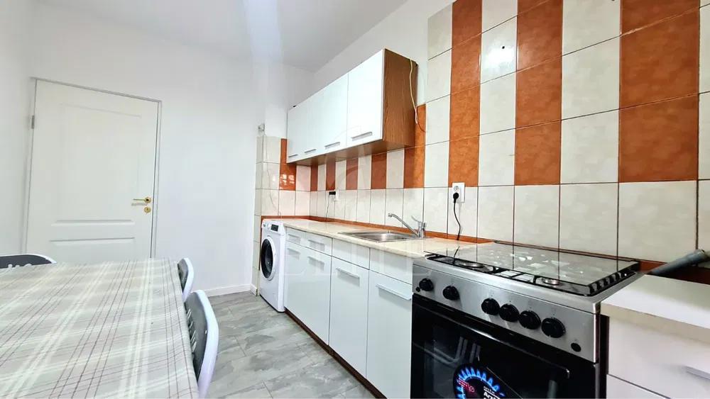 Apartament 3 camere în zona INTERSERVISAN-1255070