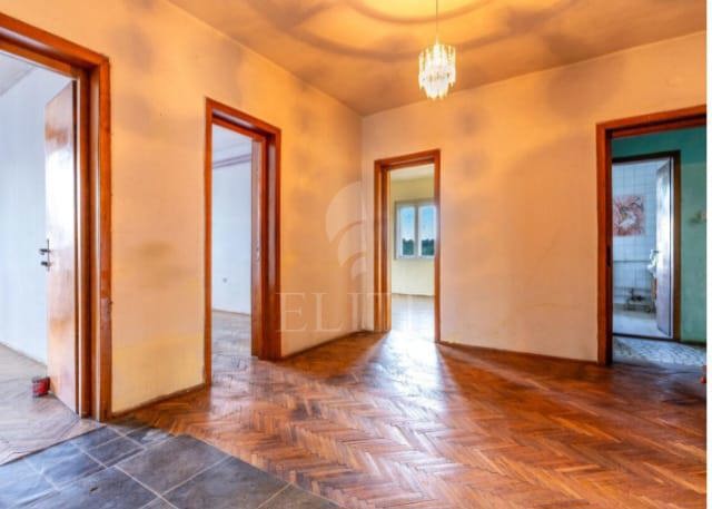 Apartament 4 camere în zona GRUIA-1258276