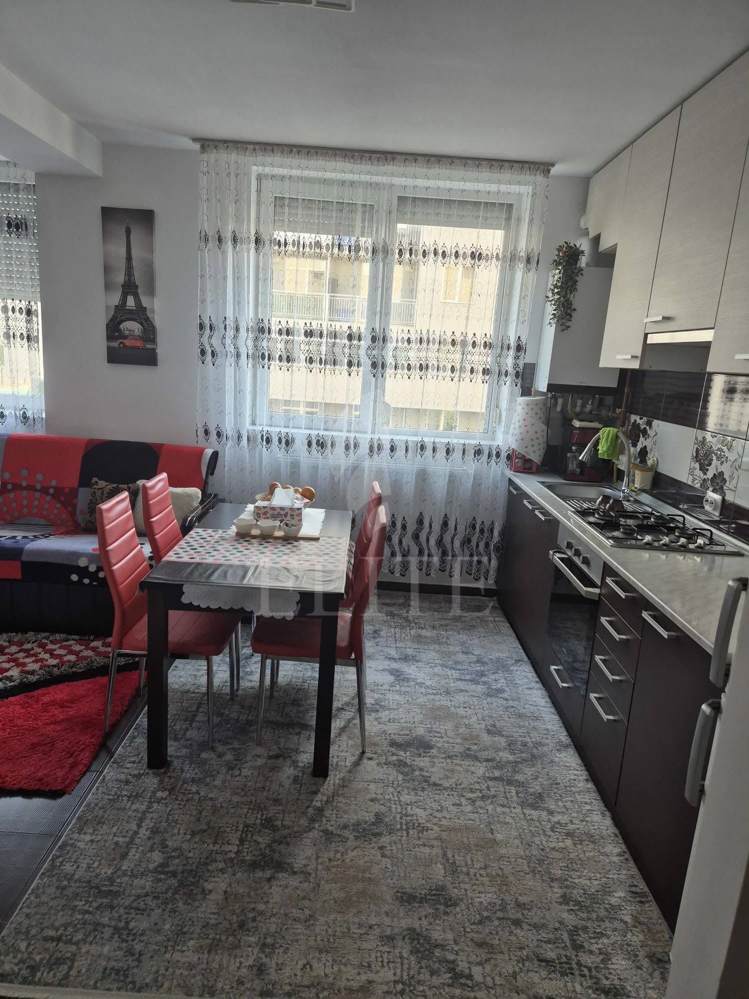Apartament 2 camere în zona COMPLEX OASULUI-1260238
