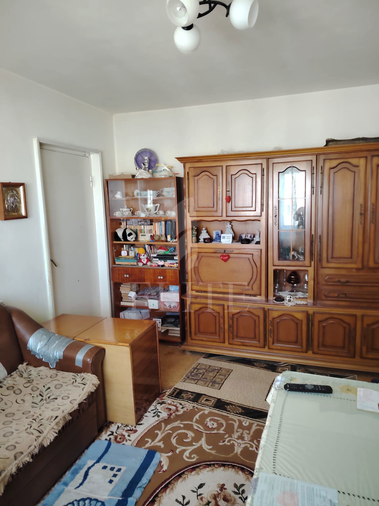 Apartament 2 camere în zona STRAZII PARANG-1260611