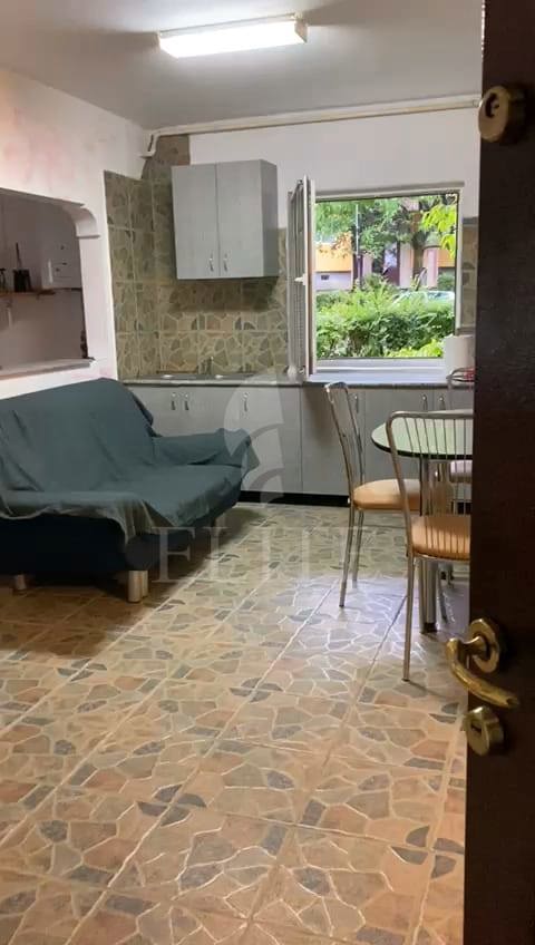 Apartament 2 camere în zona ZORILOR-1261037