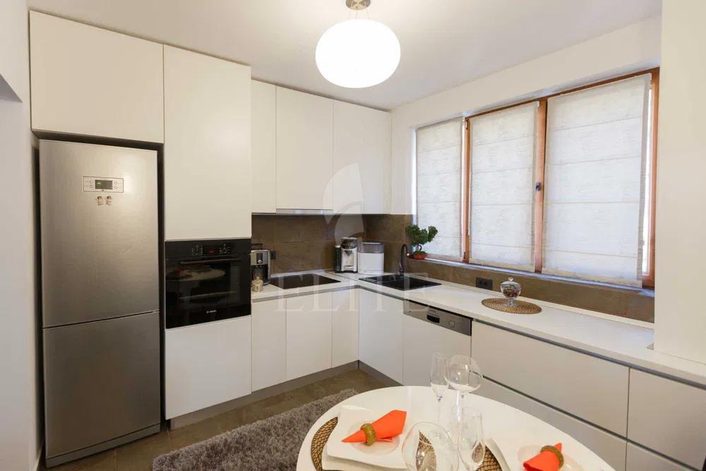 Apartament 3 camere în zona STRAZII EUGEN IONESCU-1261144