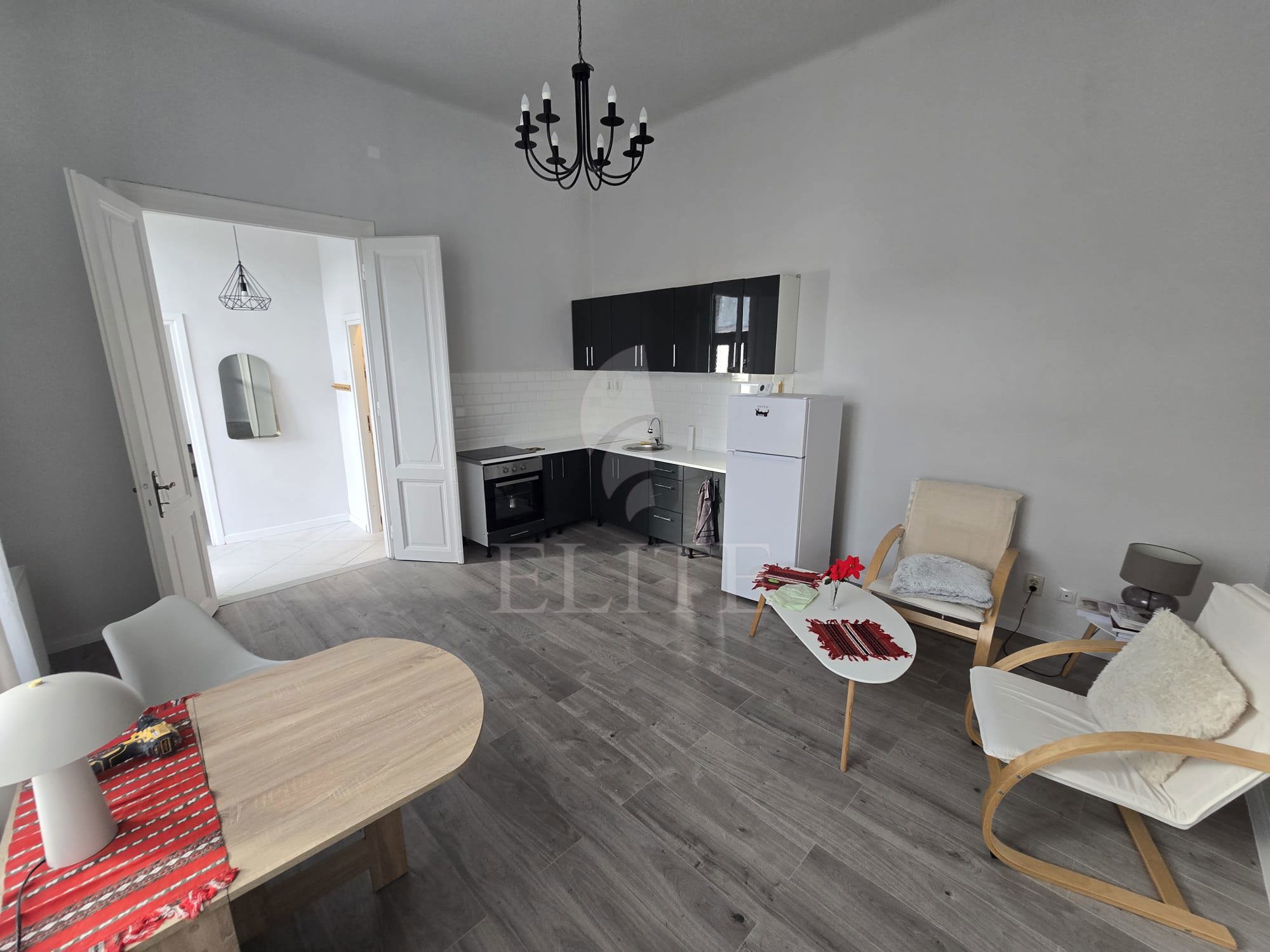 Apartament 3 camere în zona CALEA DOROBANTILOR- TRIBUNAL-1261734