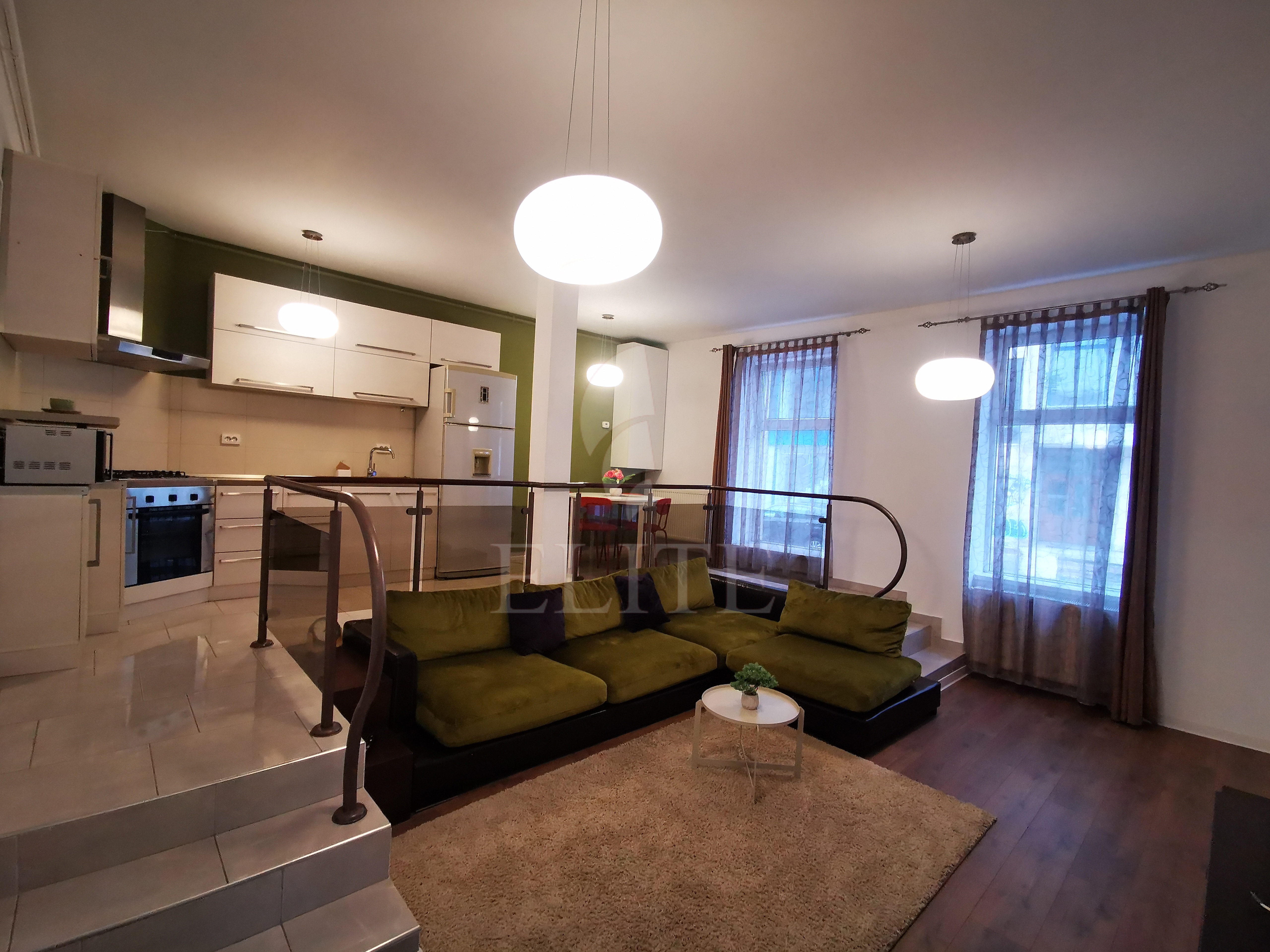 Apartament 3 camere în zona P-TA MIHAI VITEAZUL-1262115