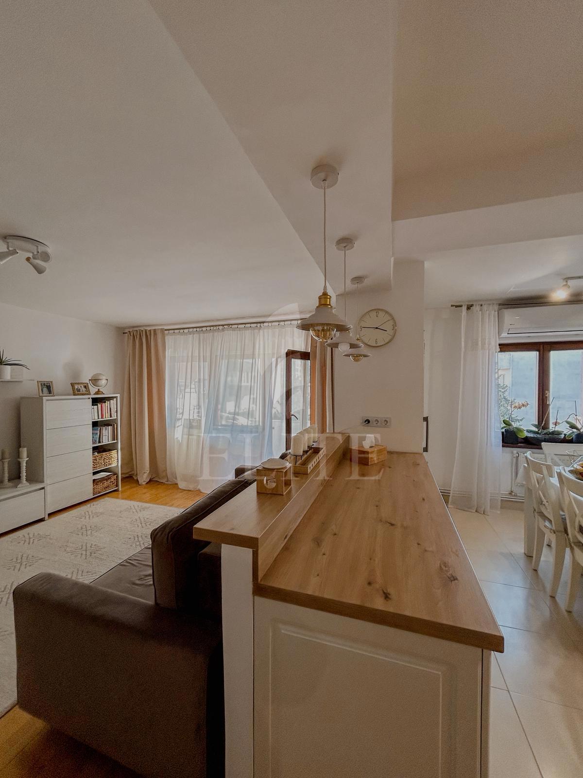 Apartament 4 camere în zona THE OFFICE-1262602