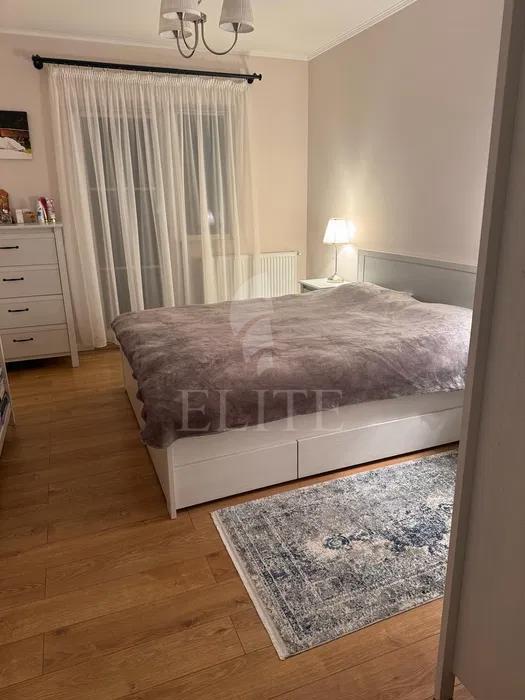 Apartament 3 camere în zona EDGAR QUINET-1263668