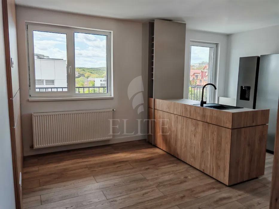 Apartament 3 camere în zona LIDL-1264236