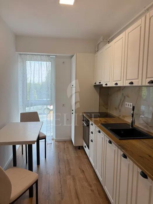 Apartament o camera în zona STRAZII CAMPULUI-1265851