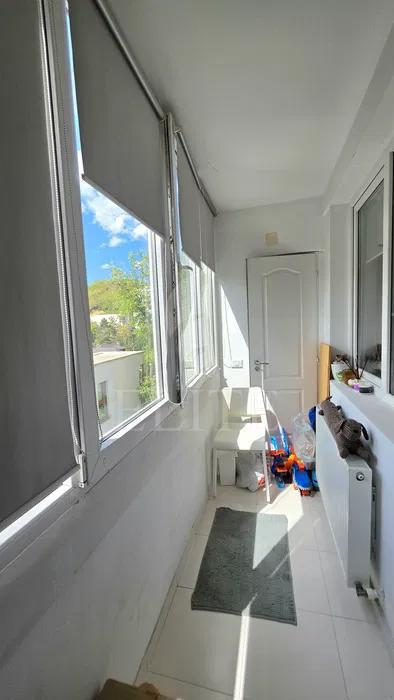 Apartament 3 camere în zona STRAZII HATEG-1267405