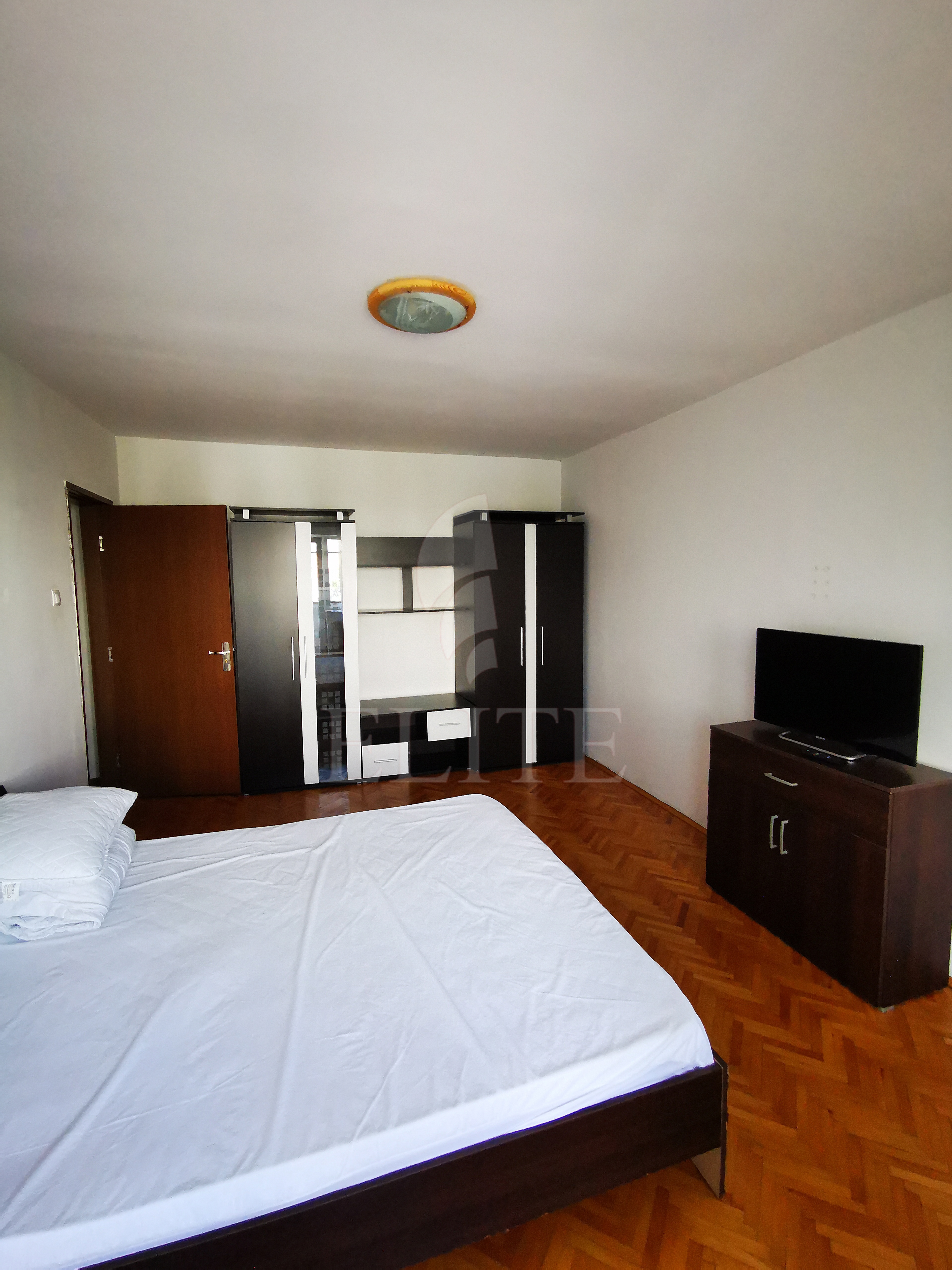 Apartament 2 camere în zona POD CALVARIA-1268176