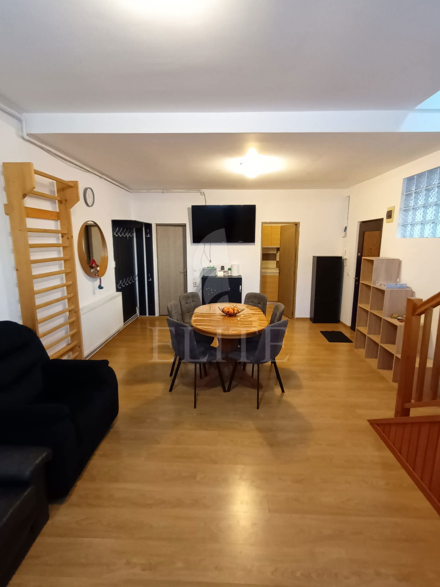 Apartament 3 camere în zona STRAZII TRAIAN-1268873