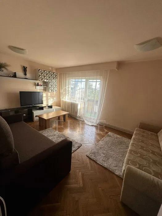 Apartament 4 camere în zona NICOLAE TITULESCU-1268948