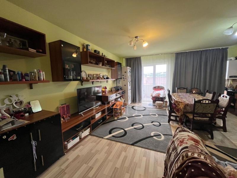 Apartament 3 camere în zona CAMPULUI-1269202
