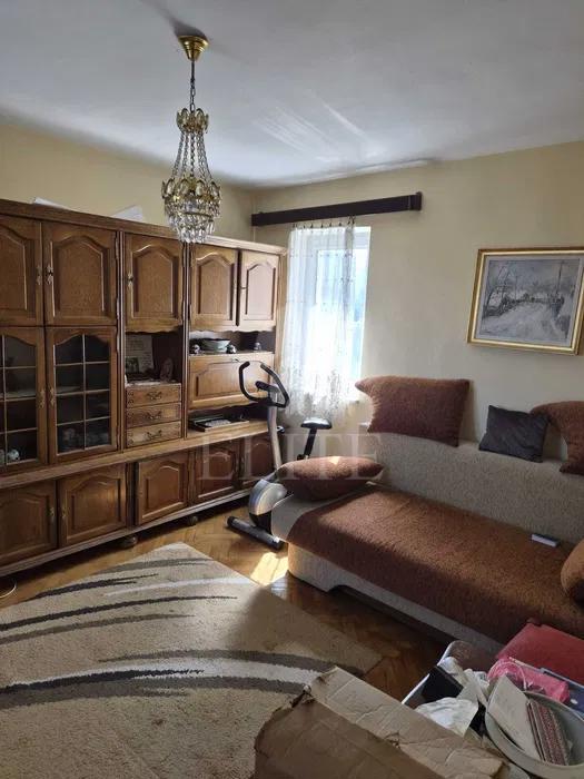 Apartament 3 camere în zona MC DONALDS-1269333