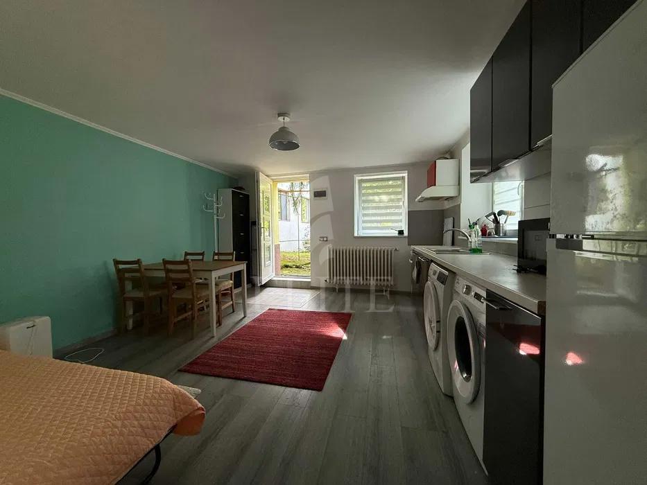 Apartament 2 camere în zona STRAZII ANDREI MURESANU-1269885