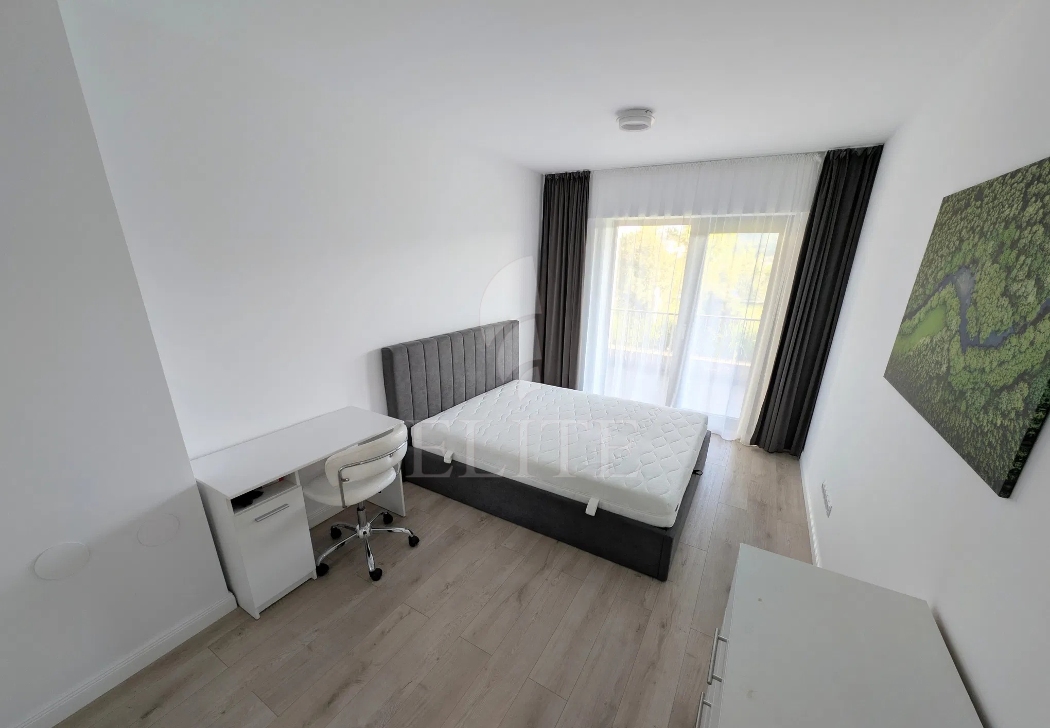 Apartament 3 camere în zona HOTEL TULIP-1269963