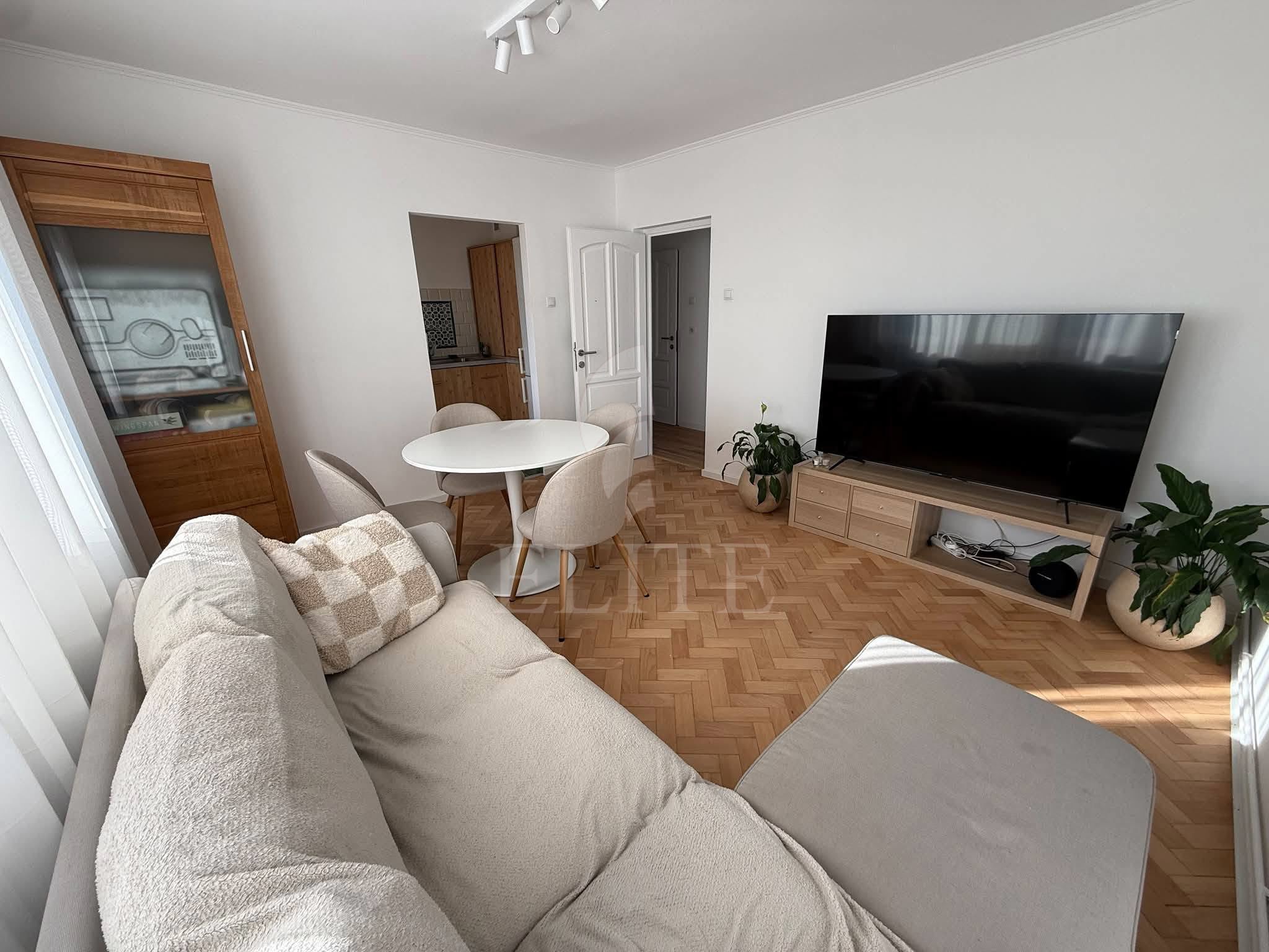 Apartament 4 camere în zona MINERVA-1270129