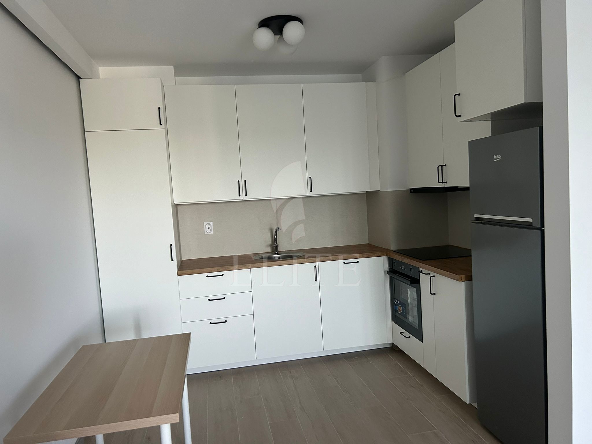 Apartament 2 camere în zona INTRE LACURI-1272452