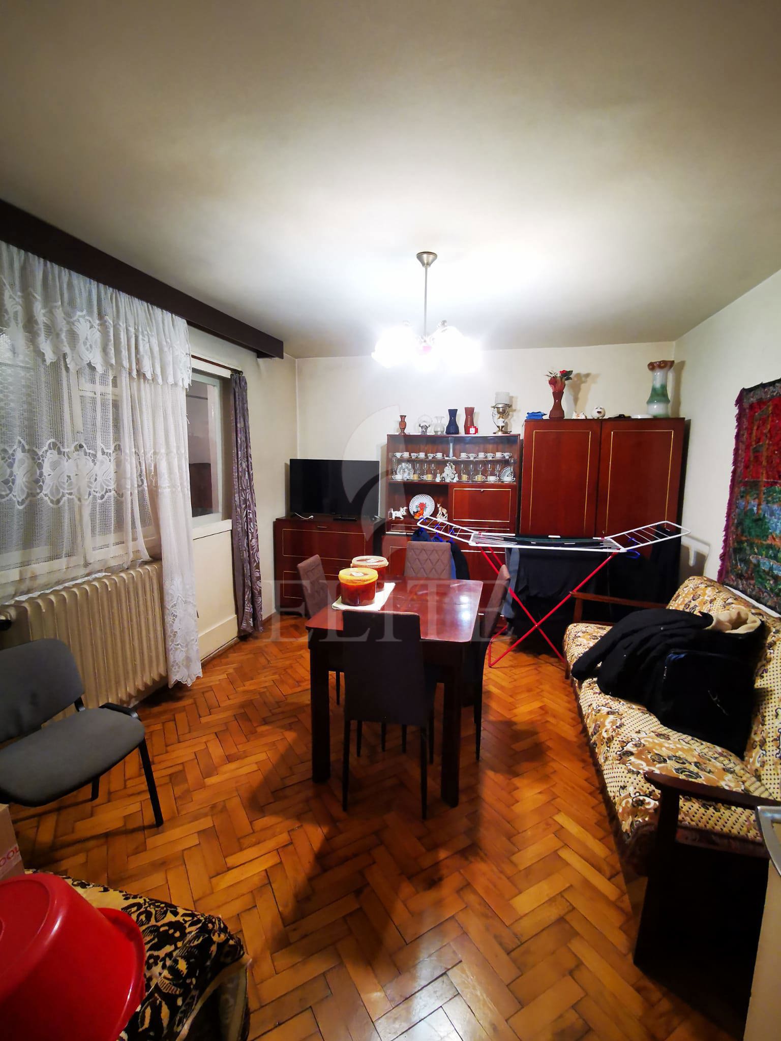 Apartament 3 camere în zona STRAZII GRIGORE ALEXANDRESCU-1272478
