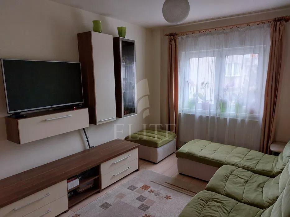 Apartament 4 camere în zona PLOPILOR-1273103
