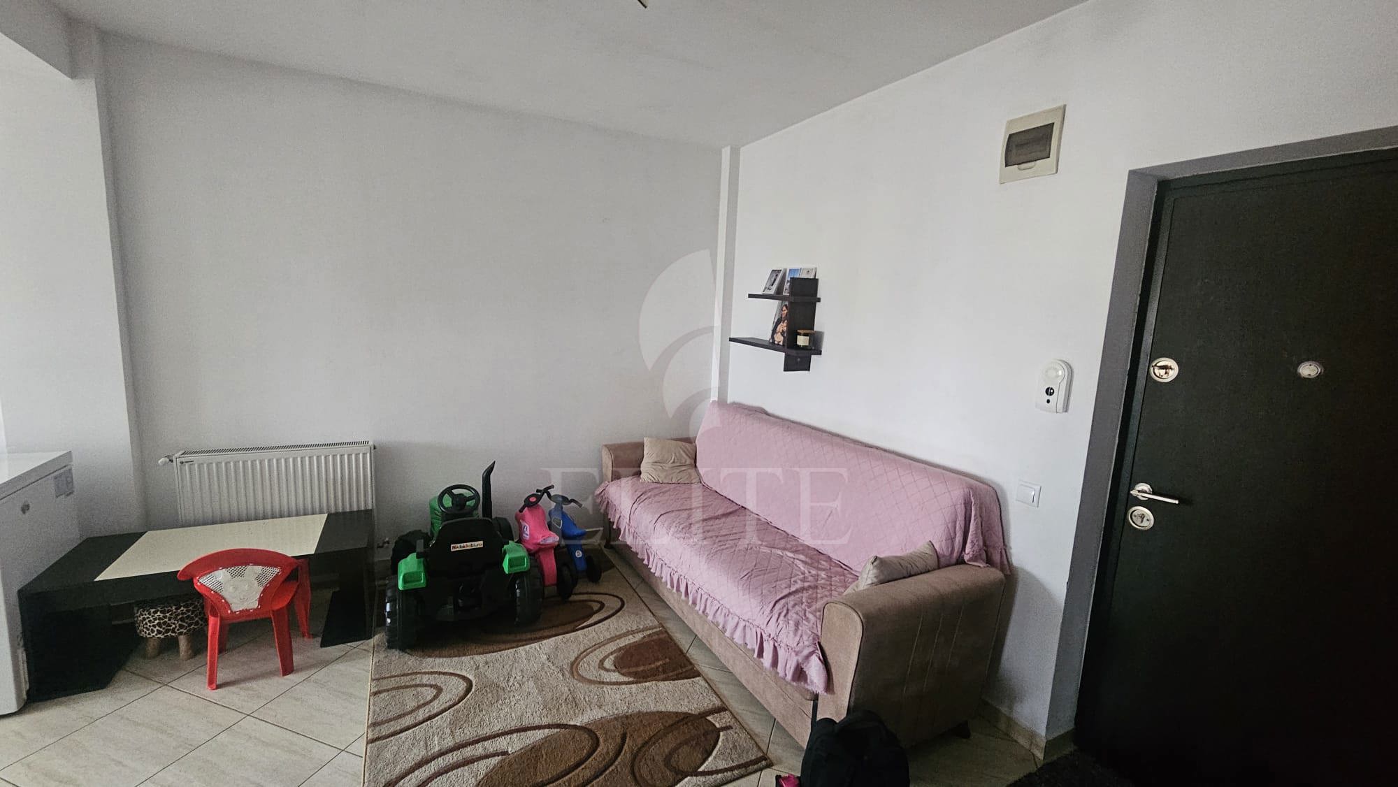 Apartament 2 camere în zona STRAZII AUREL VLAICU-1273577