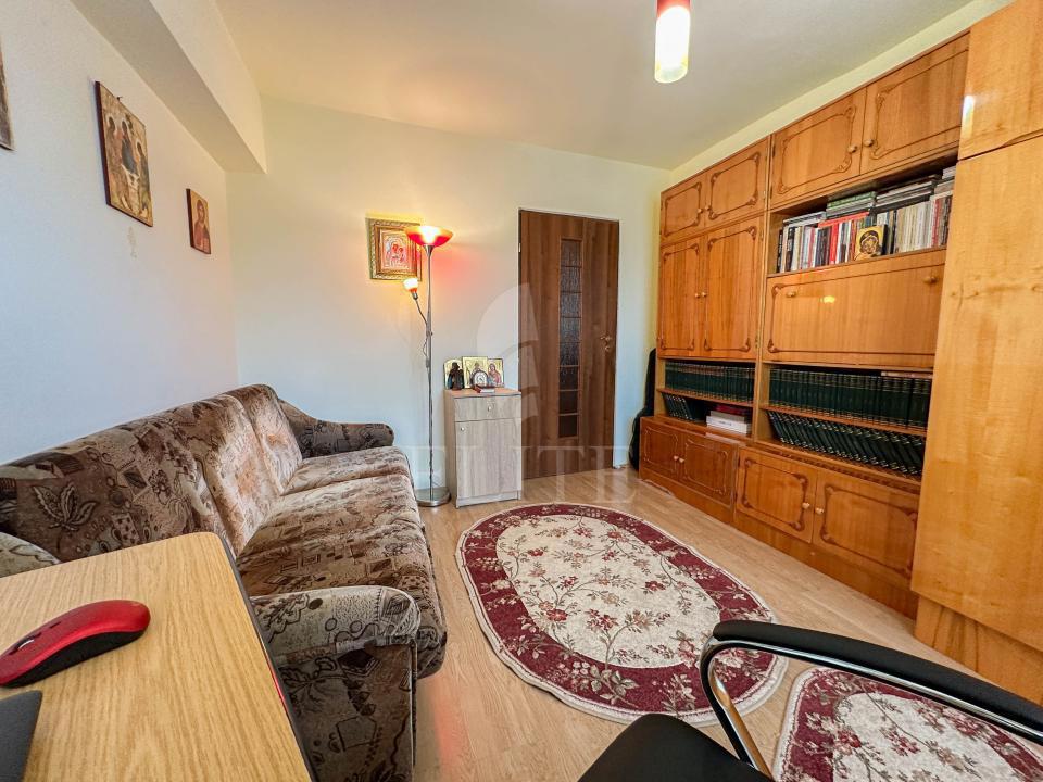 Apartament 2 camere în zona PIATA ZORILOR-1273605