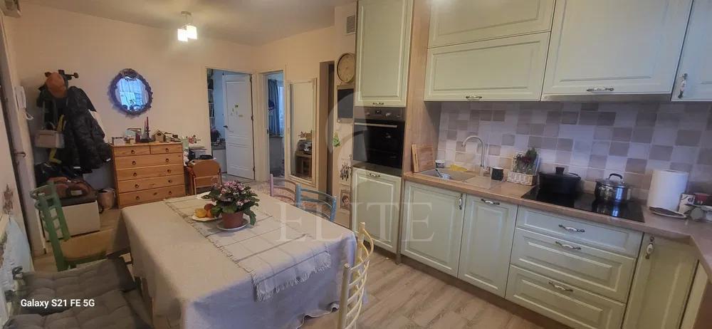 Apartament 3 camere în zona NORA-1273664